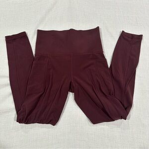 Athleta Women’s XXS Salutation 7/8 Tight Leggings in Deep Burgundy Pockets